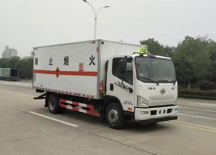 城中爆破器材运输车可以上高速吗？